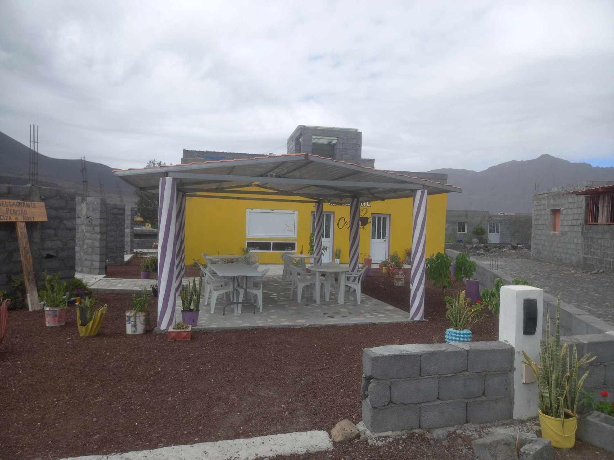 Ciza E Rose Bed and Breakfast Portela Εξωτερικό φωτογραφία